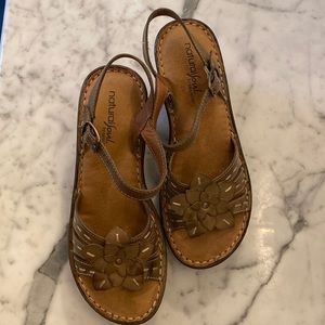 Laurene-Foliage Leath